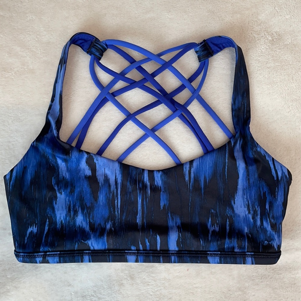 Lululemon sports bra size: 2, New